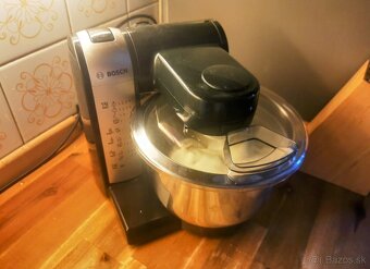 Kuchynský robot Bosch MUM 48A1 - 2