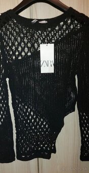 Zara Nový dierkovaný - 2