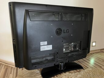 Lg 32 LD320 - 2