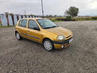 Renault Clio - 2