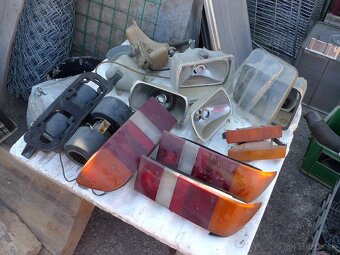 FORD SIERRA náhradné diely - 2