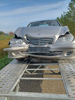Rozpredám Mercedes C200 Cdi 90kw 2006 W203 - 2