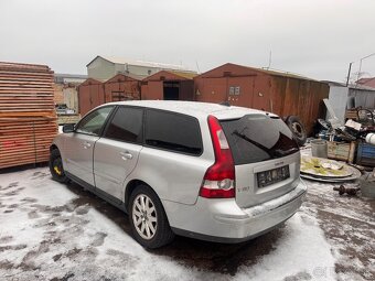 VOLVO V50 2005 na náhradné diely ND - 2