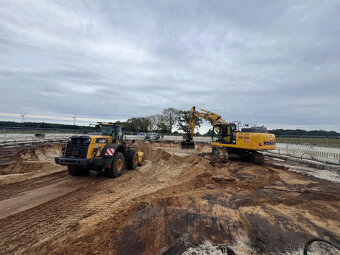 Strojník - Bagrista v zahraničí - 2