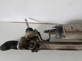 riadenie opel astra J 7805974757f 230€ - 2