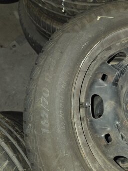 Preda Škoda Fabia originál 165/70/R14zimné - 2