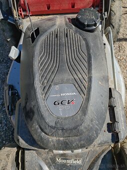 Kosačka s pojazdom - 2