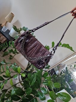 Kožená kabelka zn.DKNY - 2