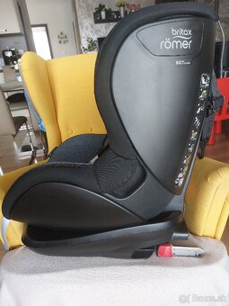 Britax Römer Trifix 2 i-Size - 2