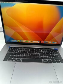  MacBook Pro (15-inch, 2018) - 1 cyklus | i7 | 16GB/500GB  - 2