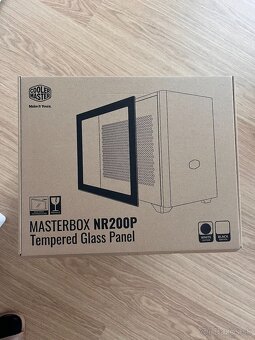 Sklo/bočnica pre Cooler Master NR200P - 2