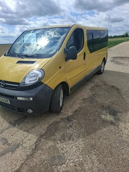 Opel vivaro - 2