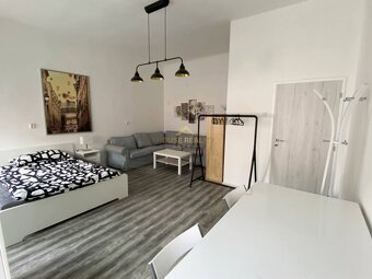 Predaj veľký 2 izbový byt, Špitálska ulica, Bratislava I. St - 2