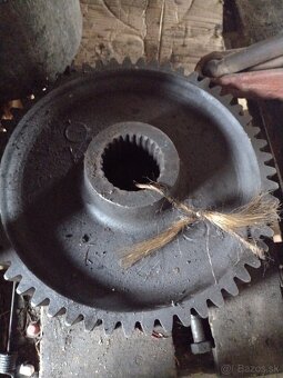 Koleso portalu 55 zubove pre zetor traktor 4011 i 4511 - 2