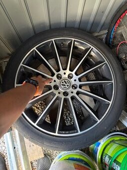 AMG disky R20 - 2