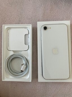 iPhone SE 2022 128 GB - 2