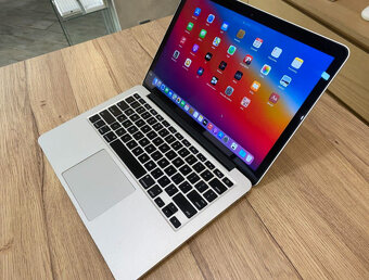 Apple MacBook PRO 13" ako uplne nový - 2
