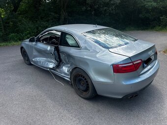 Audi A5 Quattro - 2