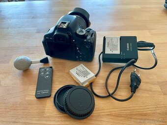 Canon EOS 600D s objektívom EF-S 18-55 mm - 2