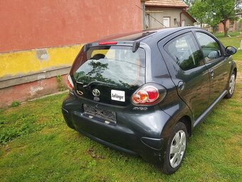 Toyota Aygo - 2