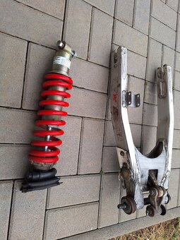 Diely Yamaha XT 600 - 2