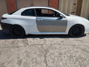 Alfa Romeo GT 1.9 110kw - 2
