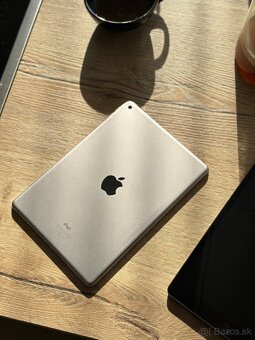 Apple Ipad 6. gen - 2