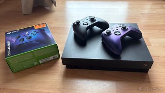 Xbox one x 1TB - 2