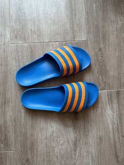 Predám pánske šľapky adidas nové - 2