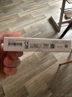 Motorola moto tag - 2