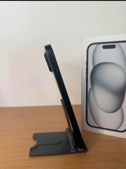 iPhone 15 - 2