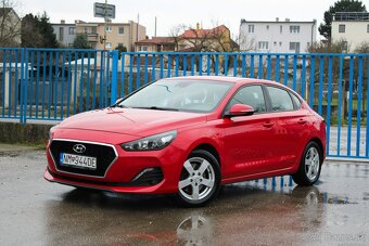 Hyundai i30 Fastback 1.4 T-GDi Comfort+, 103kW, SVK - 2