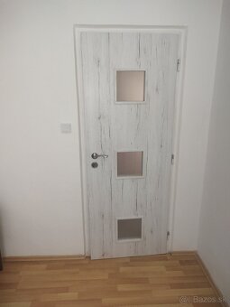 Dvere interierové + kovanie + zámok - ročné - 2