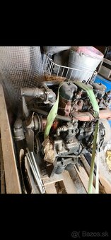 motor Zetor 5211 - 2