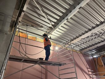 Prenájom Lešenia Fasádneho. - 2