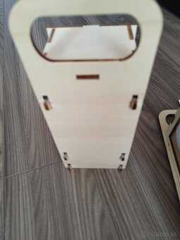 Poháre v drevenom boxe - 2