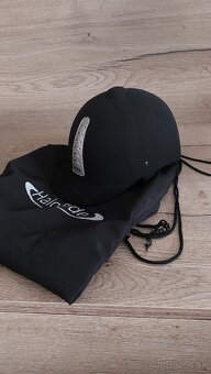 Jazdecká prilba - 2