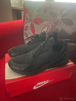 NIKE AIR MAX 270 - 2