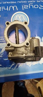 Skrtiaca klapka jeep grand cherokee - 2