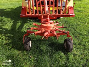 Zhrňovač sena 3, 2m - 2