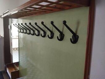 Retro vesiakova stena - 2