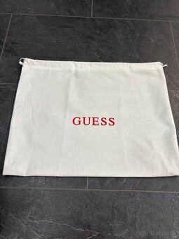 Kabelka Guess bežová - 2