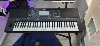 Yamaha psr sx 700 - 2