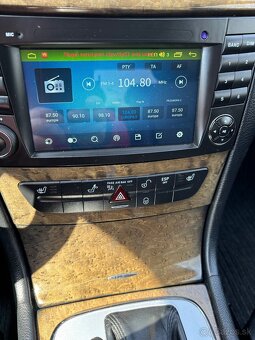 Predam mercedes E 280 CDI rok 2007 km 203 tisic - 2