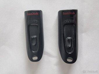USB kluce 16Gb a 32Gb - 2