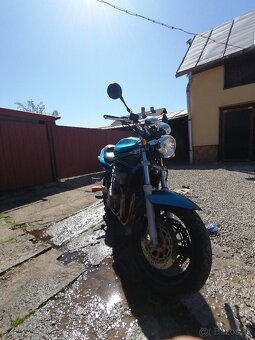 Suzuki bandit 600 - 2