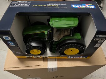 Bruder traktor a valník - 2