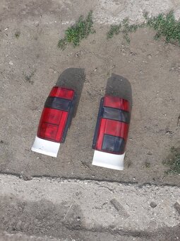 Skoda felicia pick up svetla zadne - 2