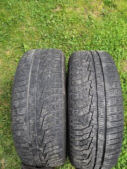 Predám zimné pneumatiky 215/60 R16 - 2