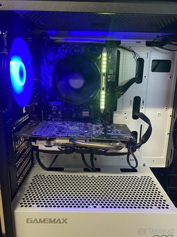 Ryzen 5 3600 / RX 570 / 16GB RAM - 2